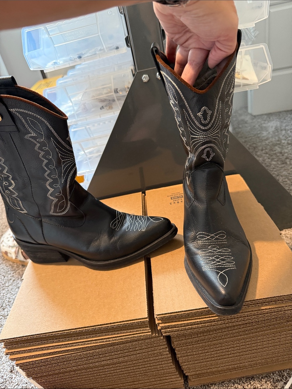 Black Western Cowboy Boots with Decorative Stitching